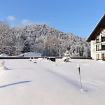 Graseck - Mountain Hideaway & Health Care