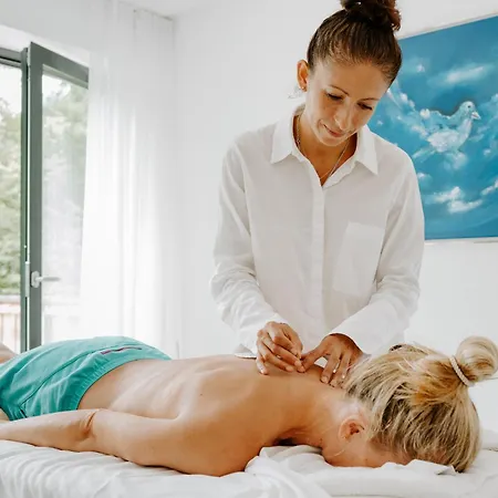 Graseck - Mountain Hideaway & Health Care Отель 4*