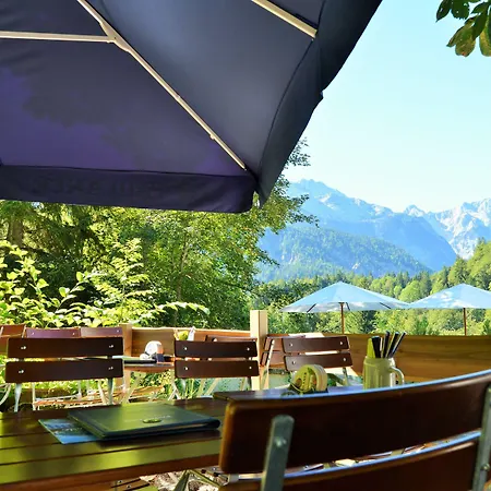 Graseck - Mountain Hideaway & Health Care Готель