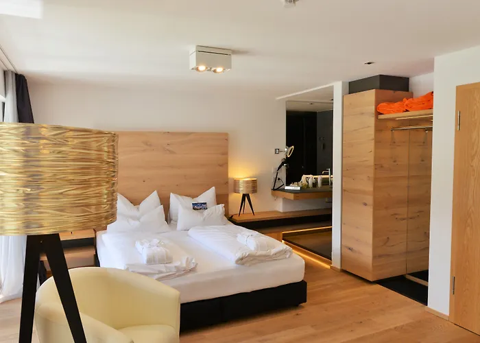 Graseck - Mountain Hideaway & Health Care Готель 4*