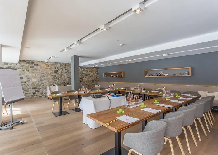 Graseck - Mountain Hideaway & Health Care